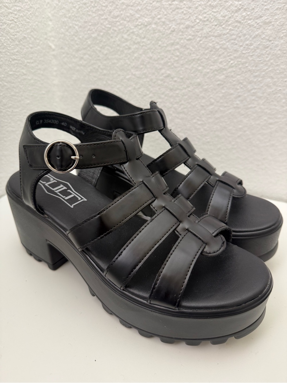 NWT CULT Black Strappy Platform Fisherman Sandals - Chunky Lug Sole EU40/US9-9.5